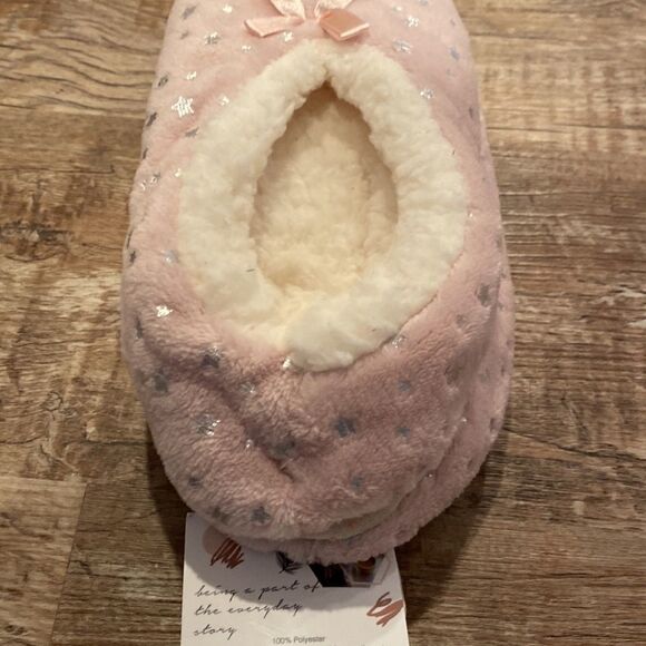 Cozy Corner Club Slipper Foil Cozies Pink Fluffy w Silver Star M/L - Picture 12 of 13